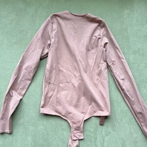Skims Longsleeve Bodysuit